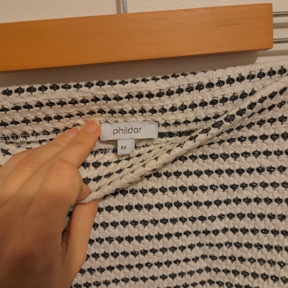 Bodycon elastic skirt - Picture 3 of 3